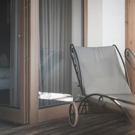 Hotel Alpenblick 4*